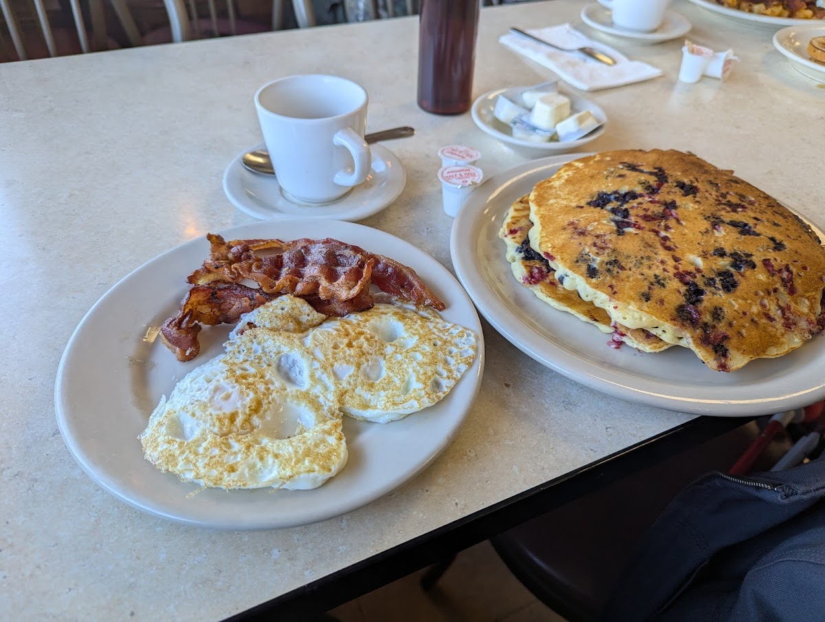 Burnt Hills Cafe-4