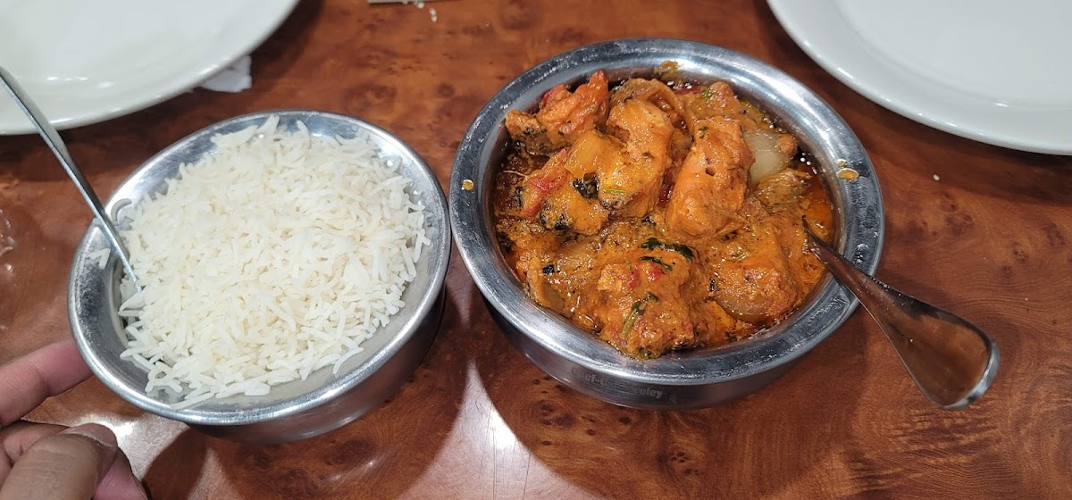 Butt Karahi House-6