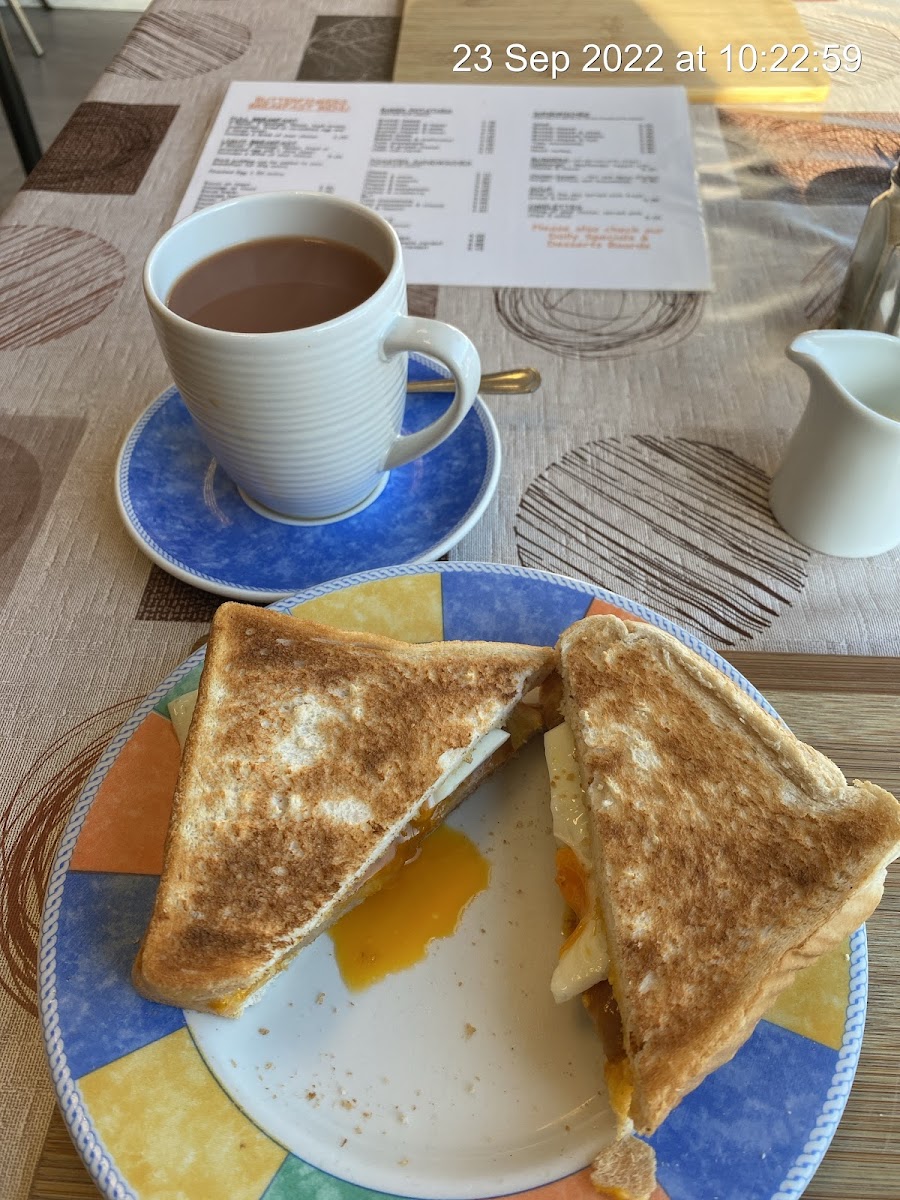 Butterfingers Coffee House-7