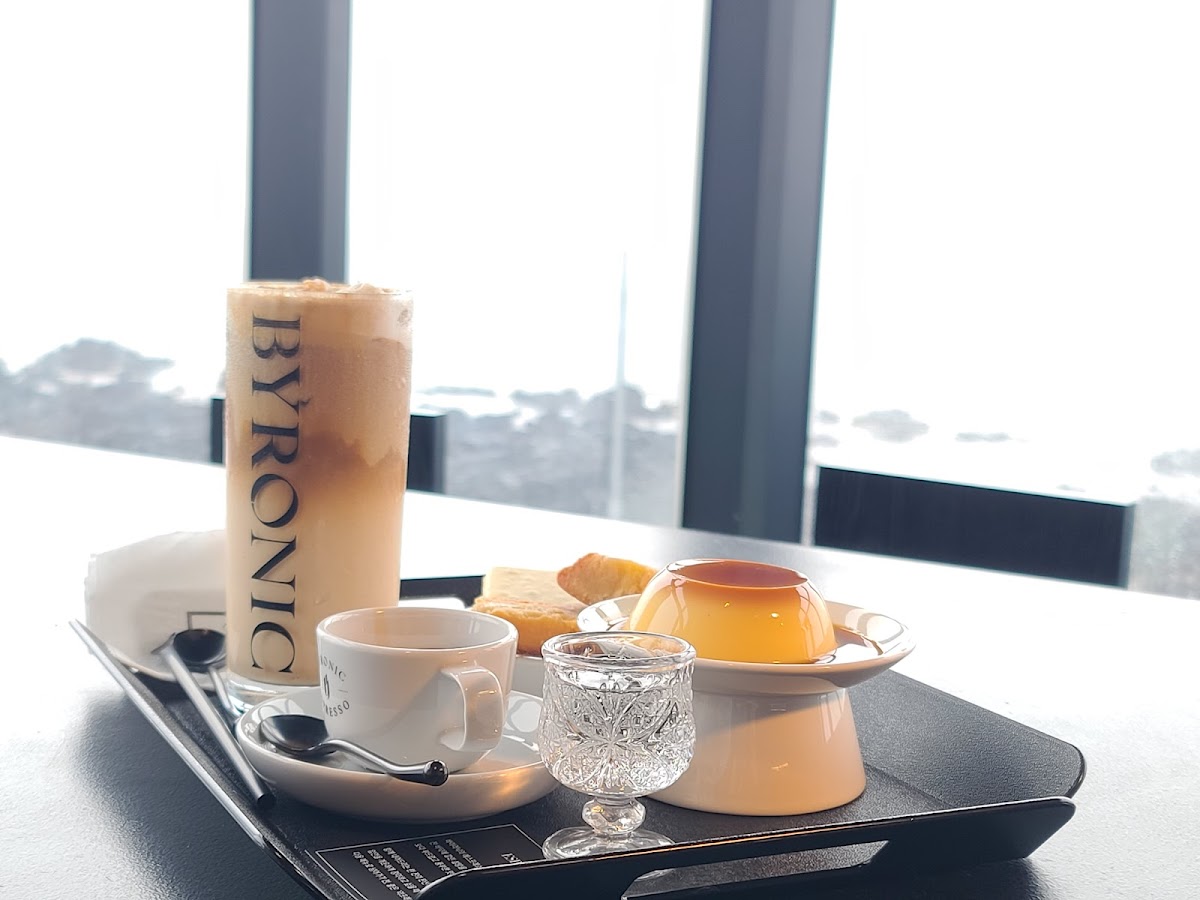 Byronic Espresso Bar Jeju Branch-5