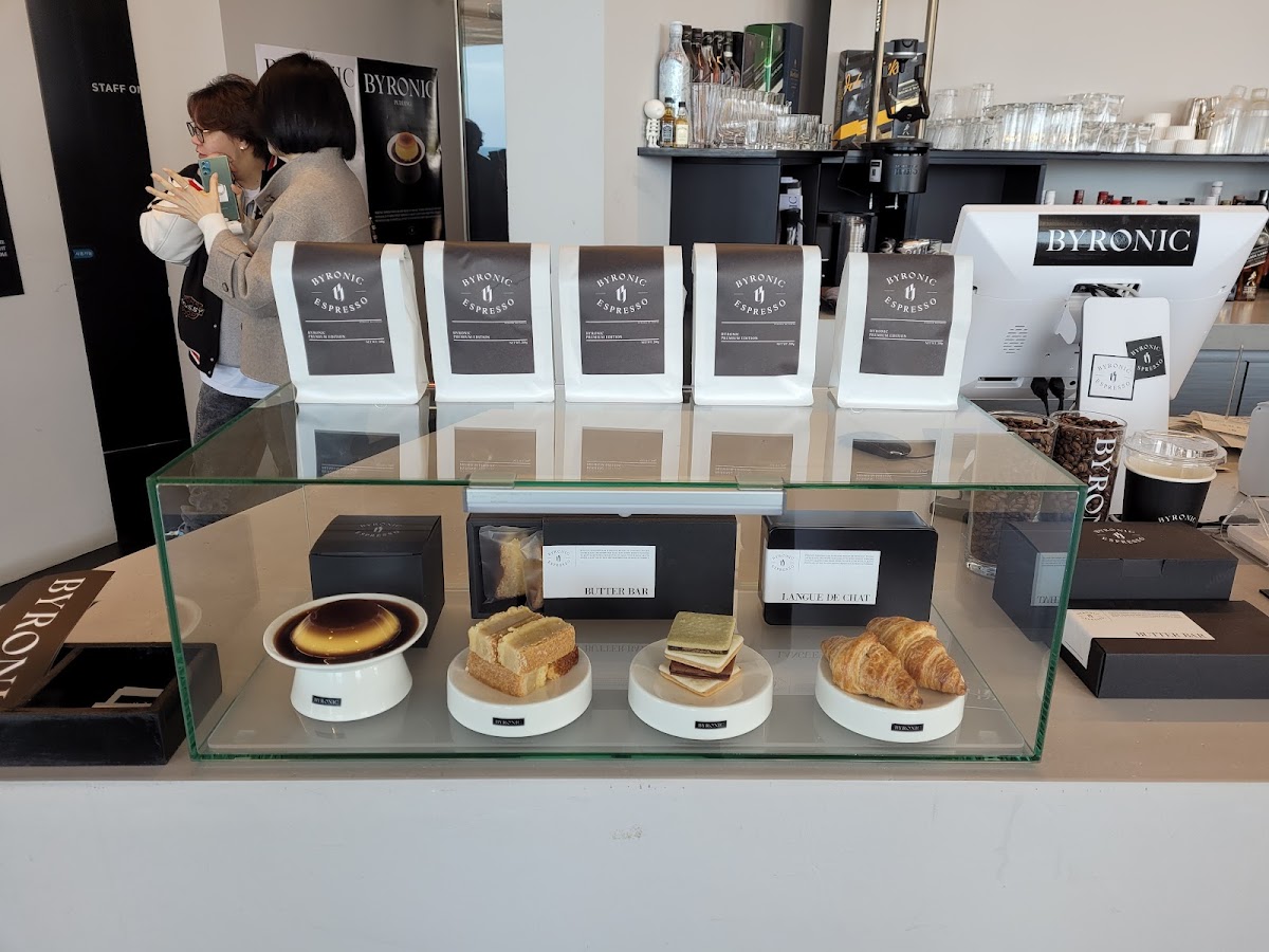 Byronic Espresso Bar Jeju Branch-8