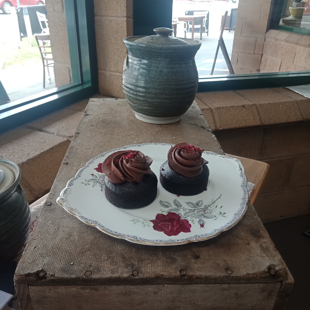 Cafe 96-10
