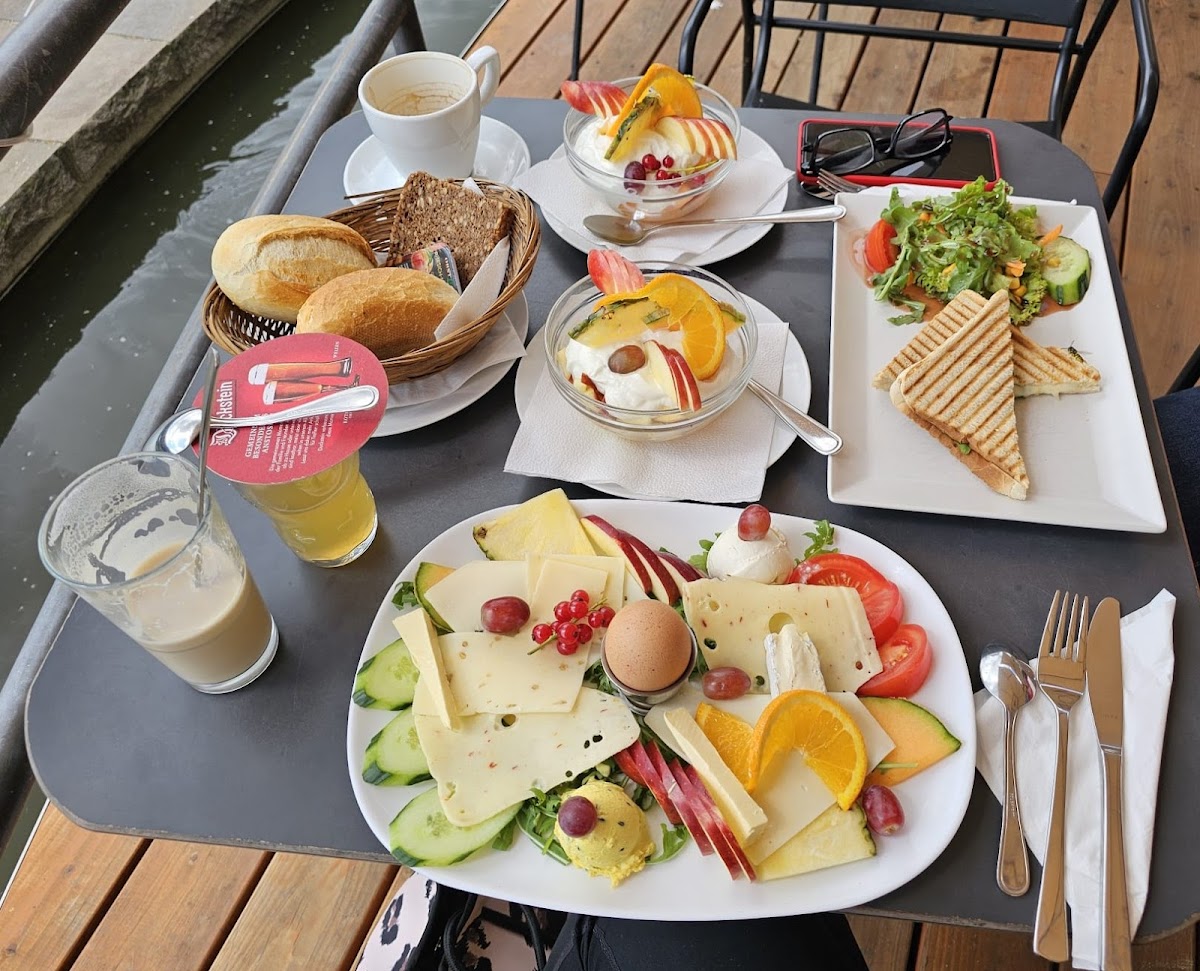 Café Am Engelbecken-3
