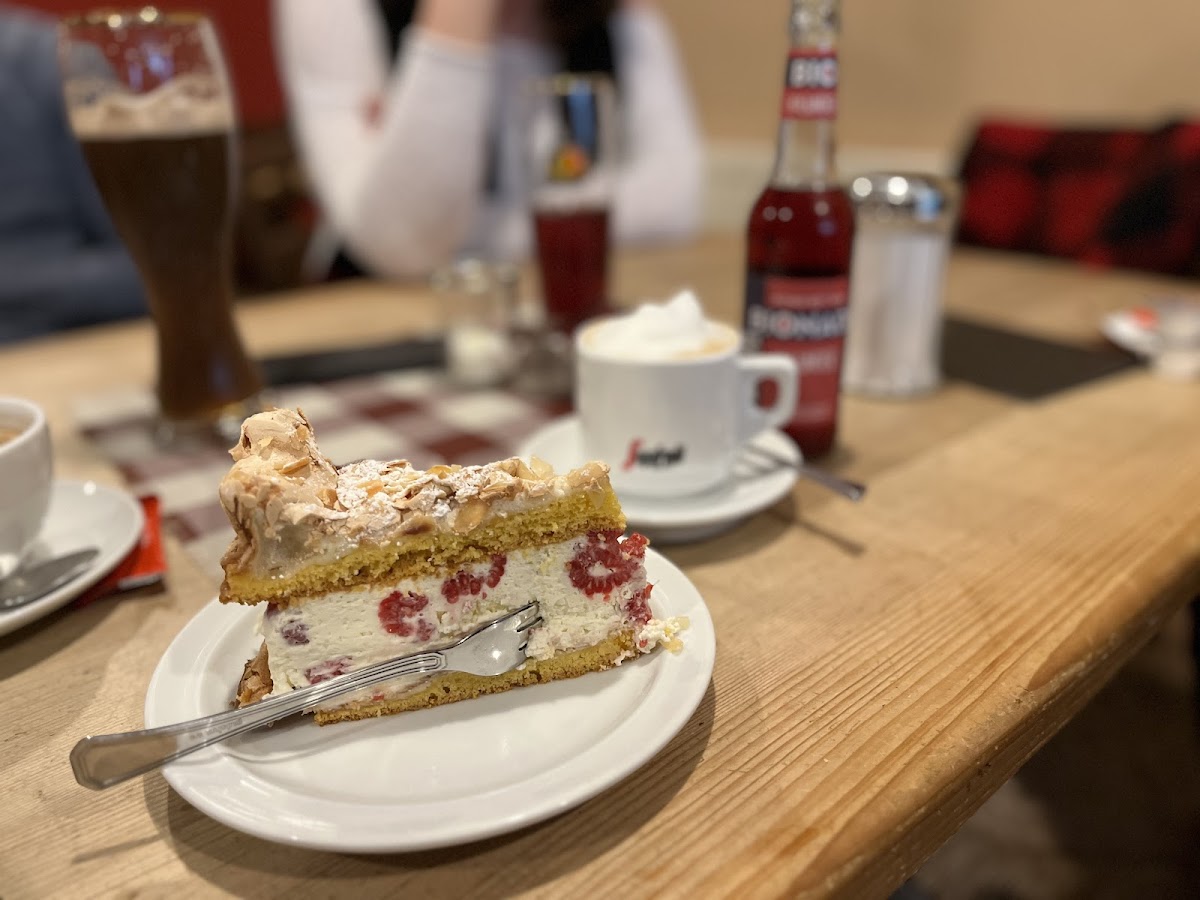 Cafe Am Fünfknopfturm-2