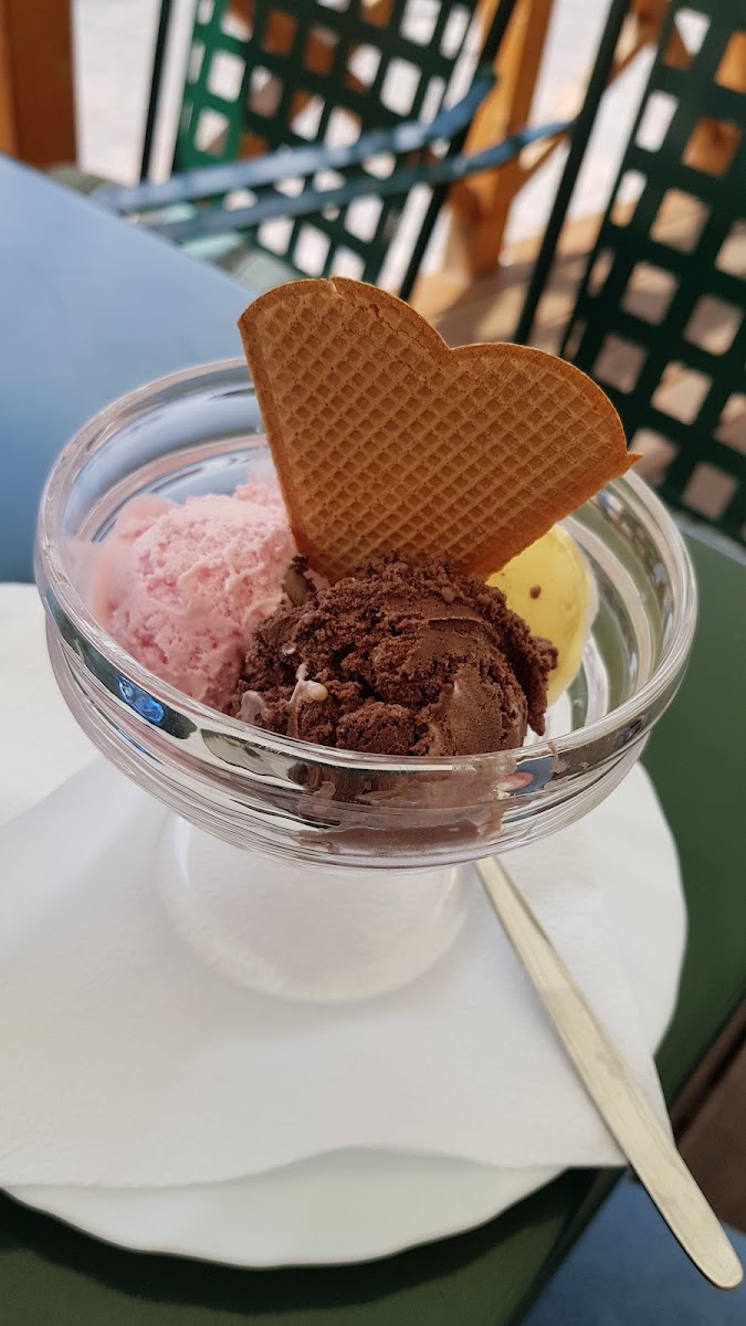 Cafe Am Markt-8