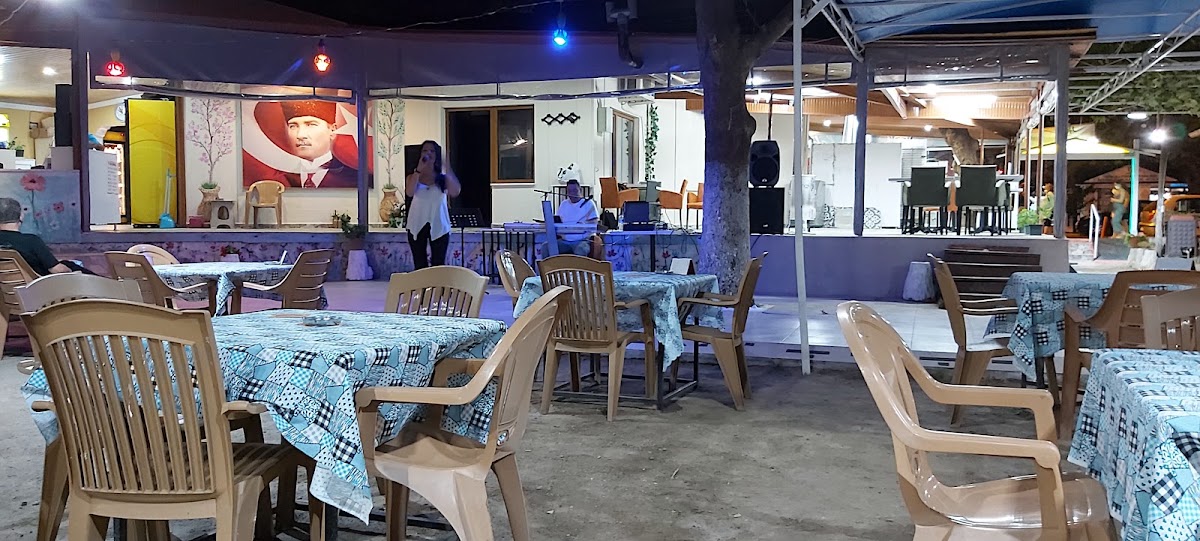 Cafe Antik