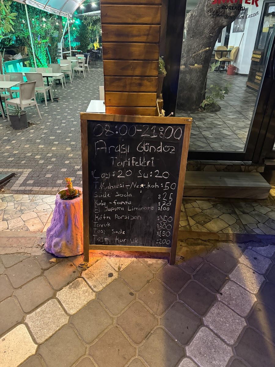 Menu Cafe Antik-1