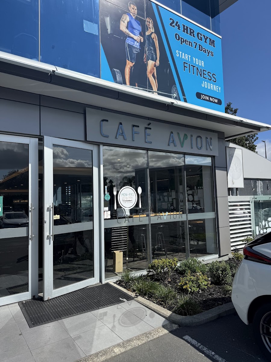 Cafe Avion