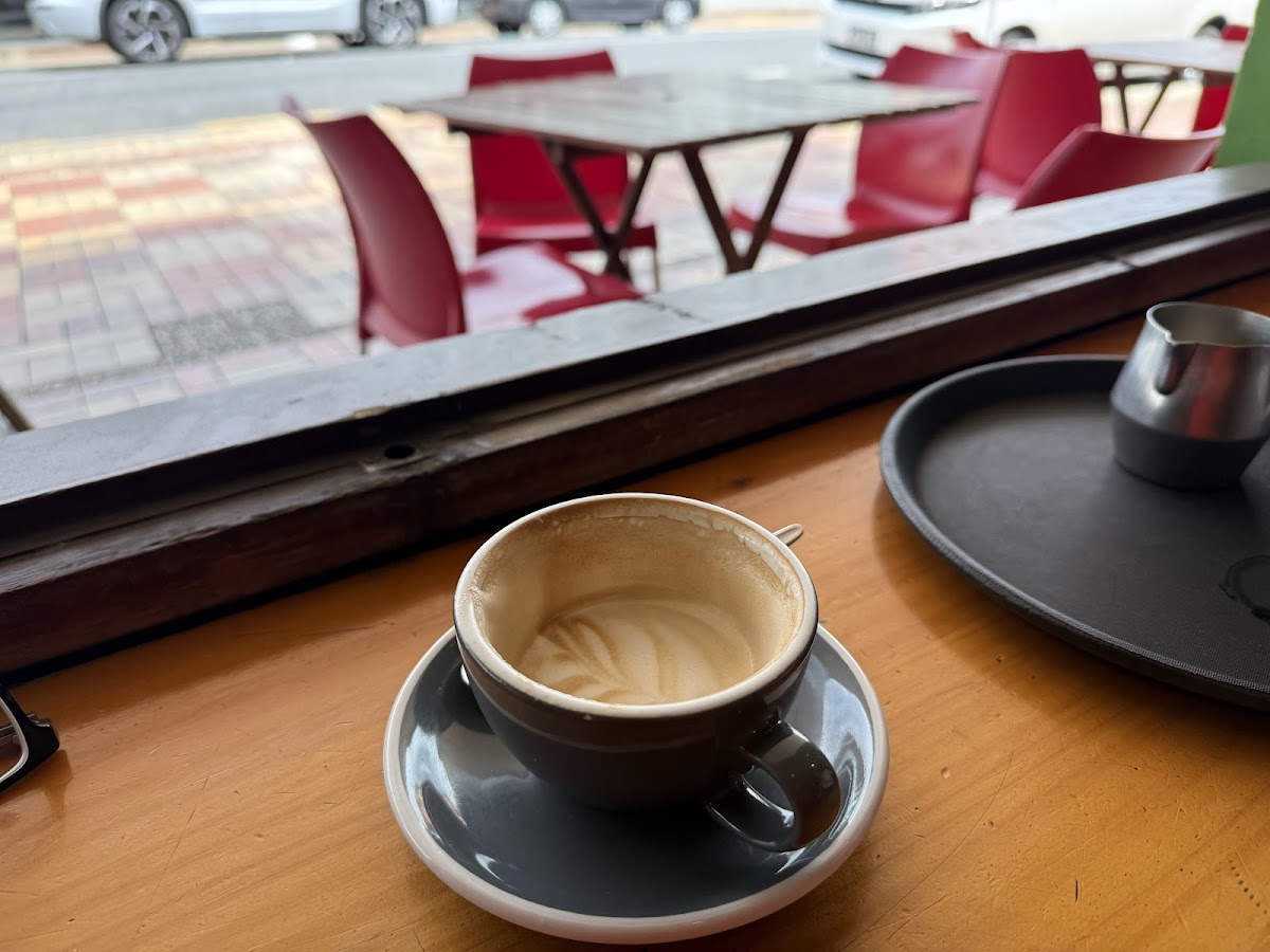 Cafe Berne-2