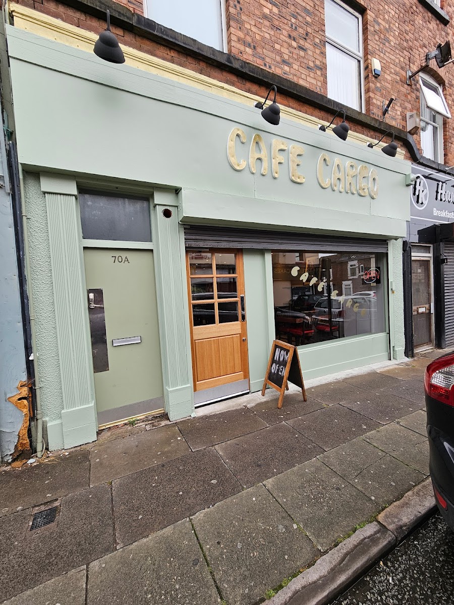Cafe Cargo