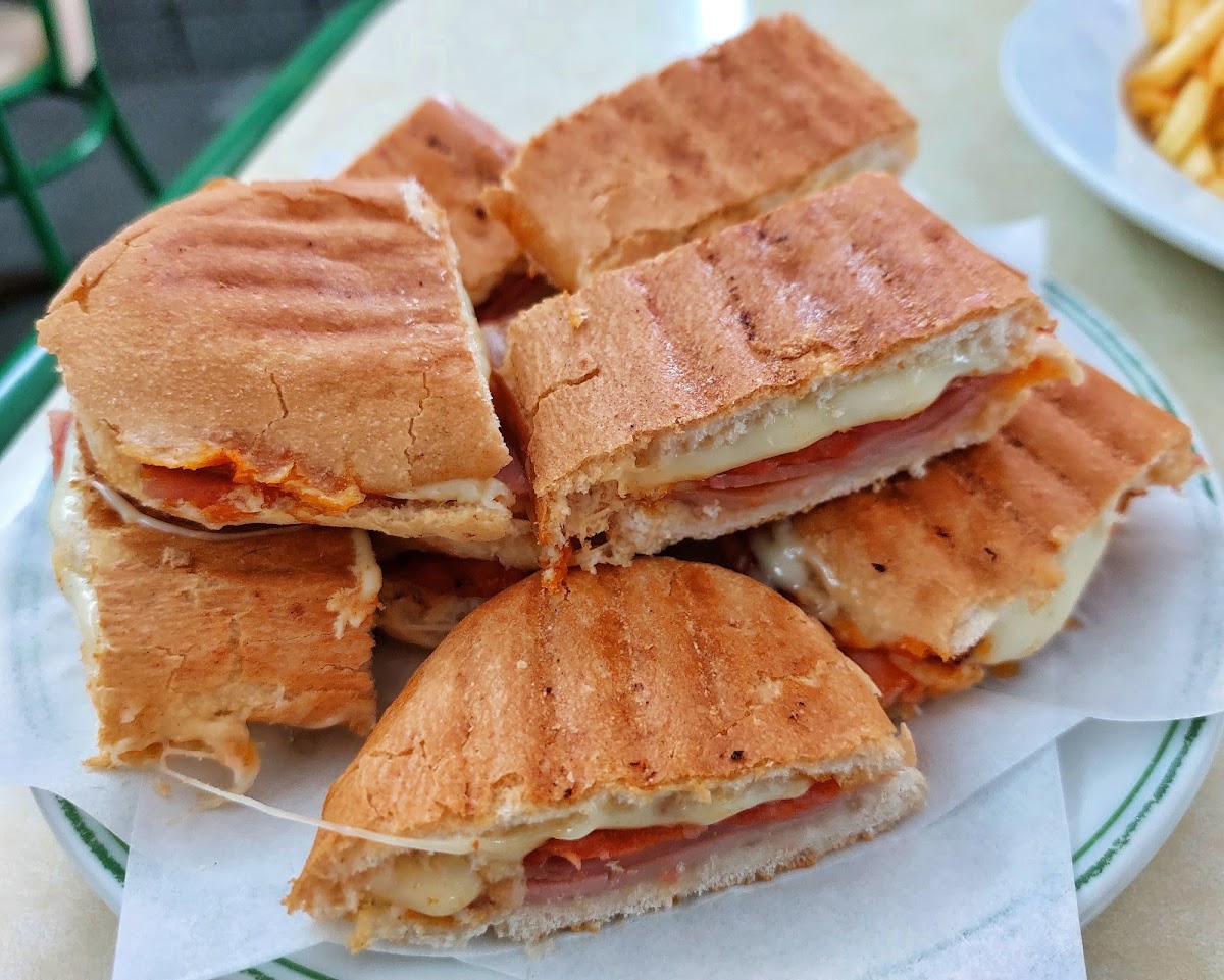Café Castêlo