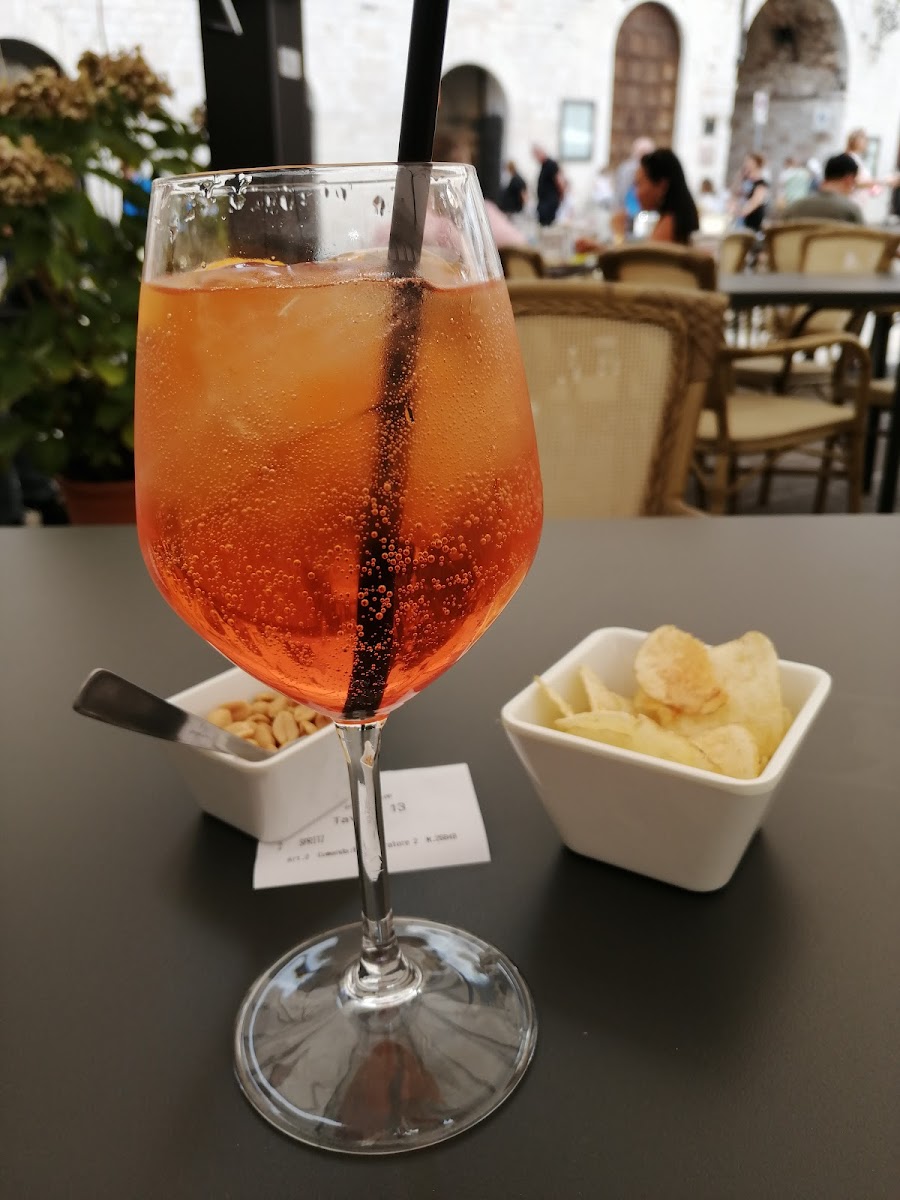Cafe' Central-5