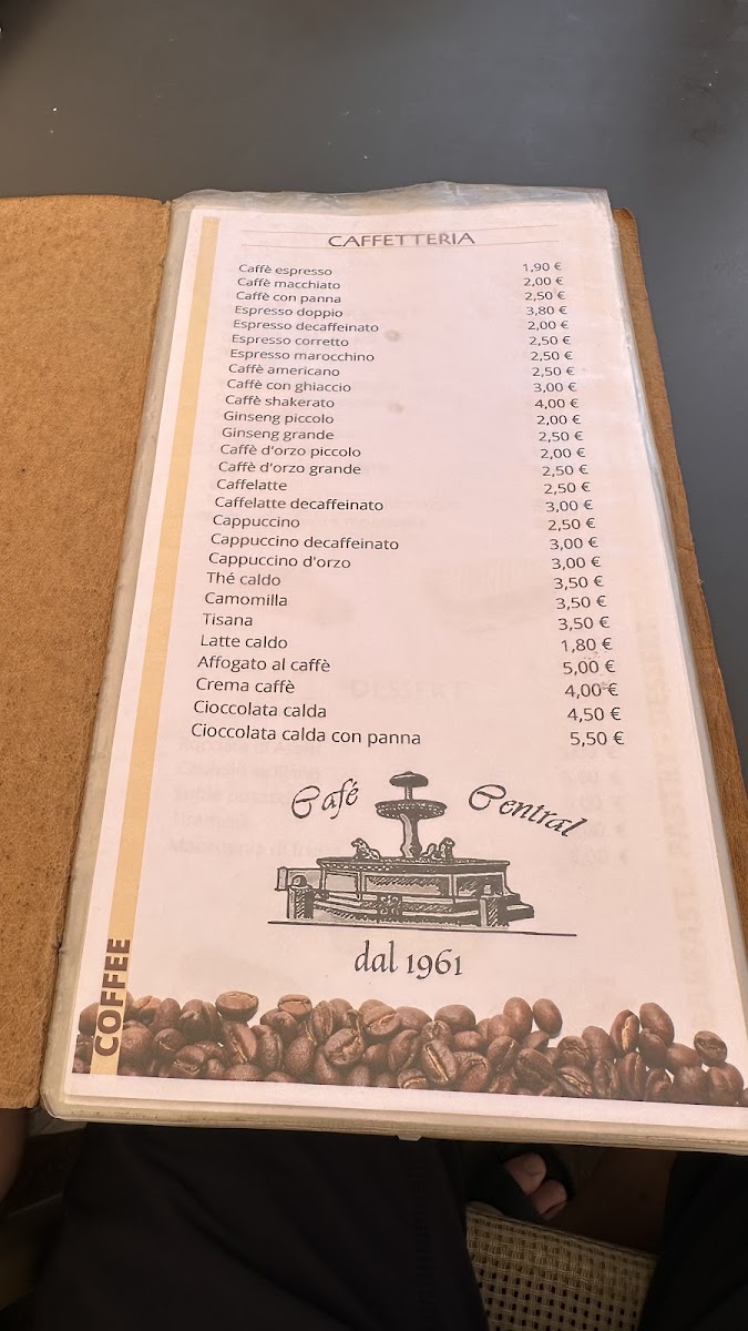 Menu Cafe' Central-4