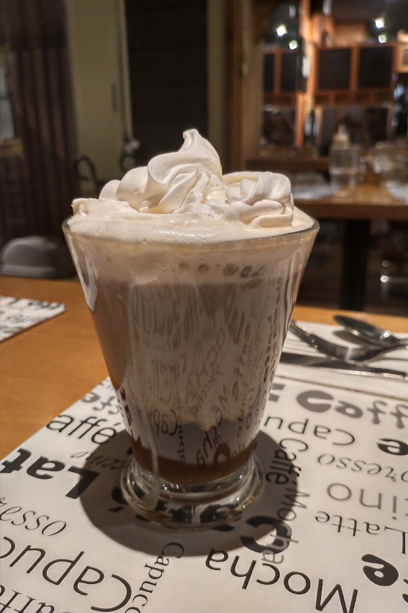 Café Chez-Nous-9