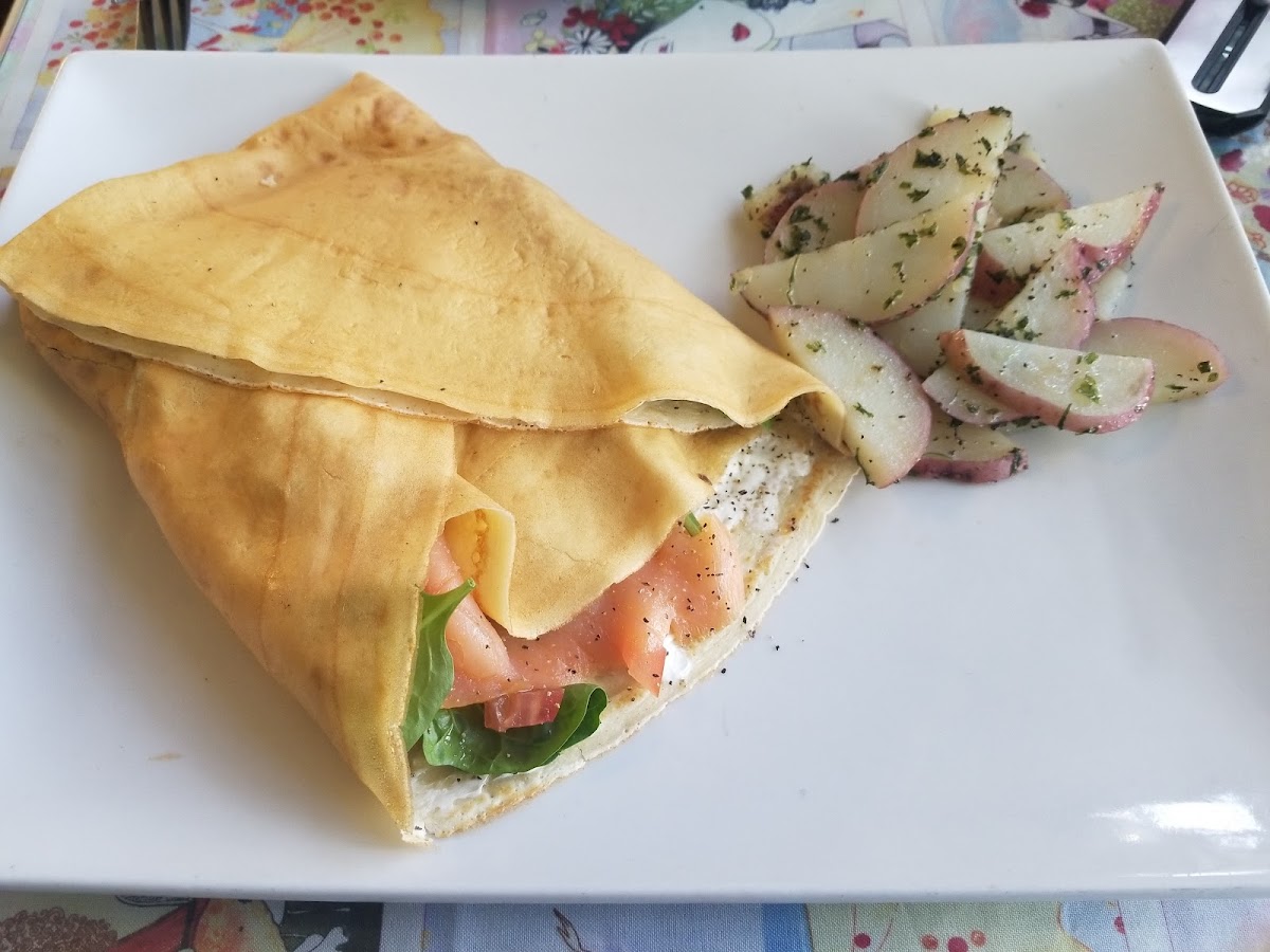 Cafe Crepes De Paris-8