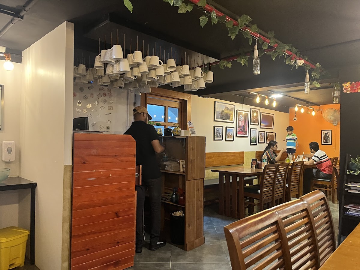 Cafe Delaviz-4