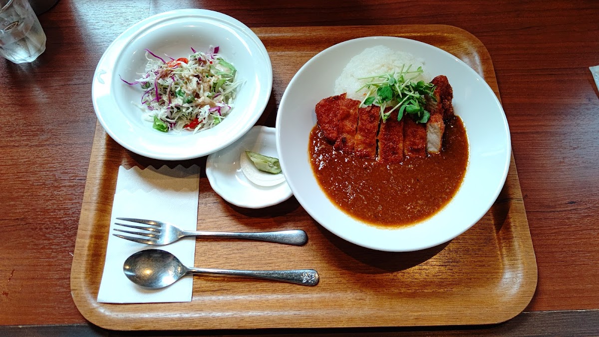 Cafe Dining 806-9