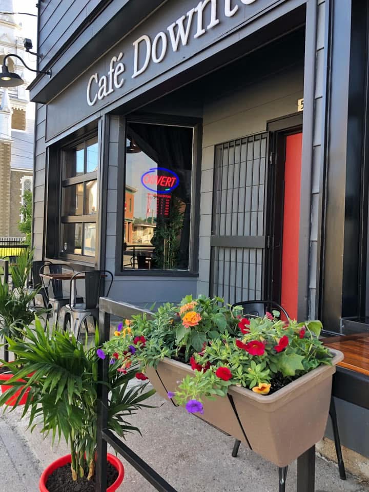 Café Downtown-4