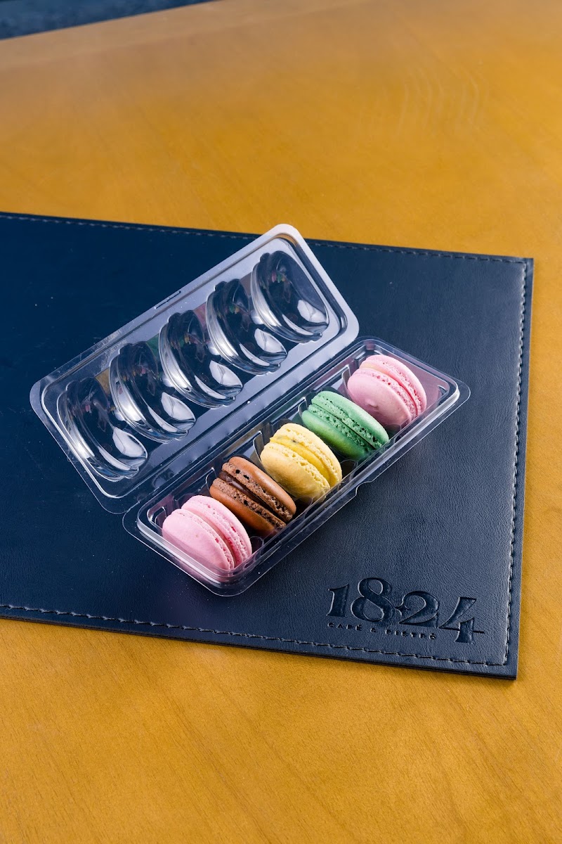 Café E Bistrô 1824-8