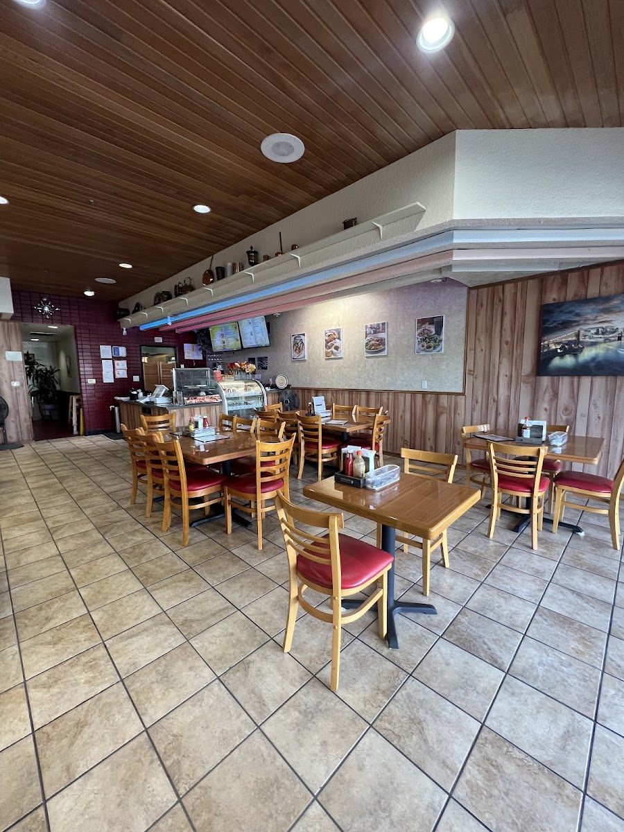 Cafe Europa (Greek Mediterranean)