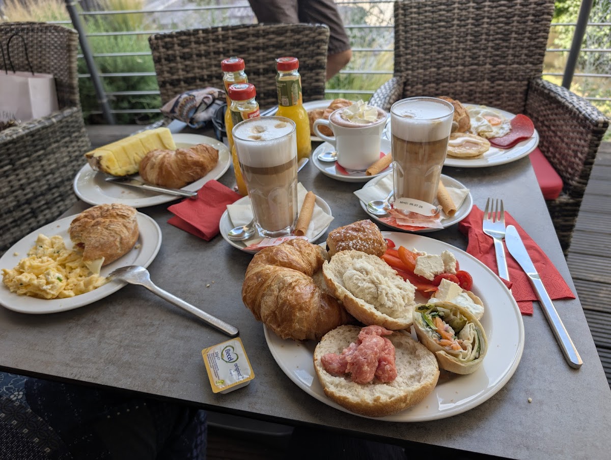 Cafe Extrablatt Bergheim-3
