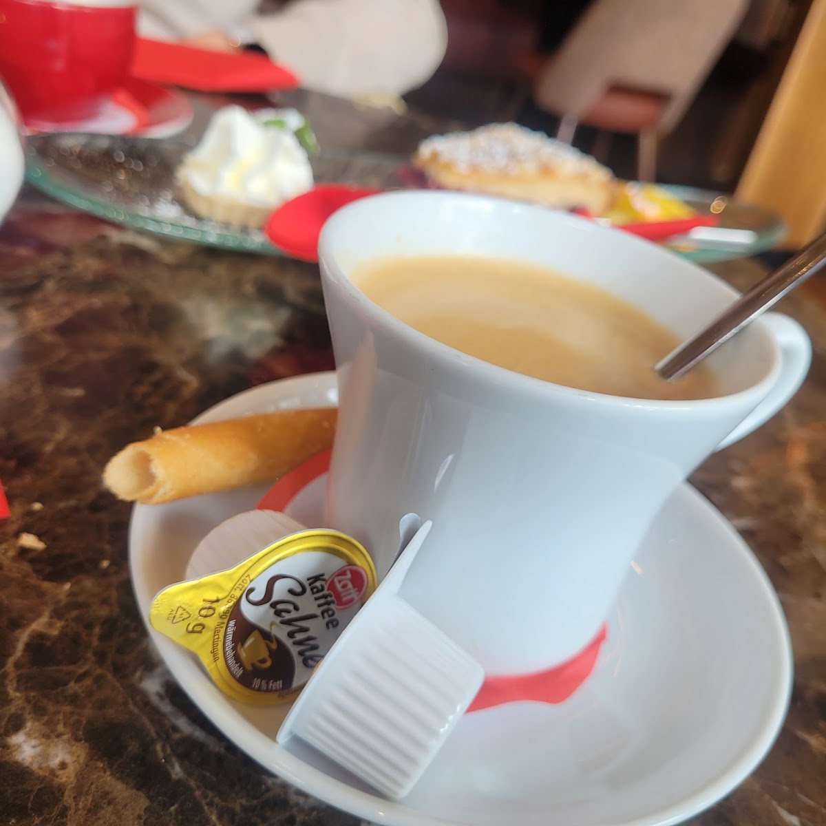 Cafe Extrablatt Bergheim-6