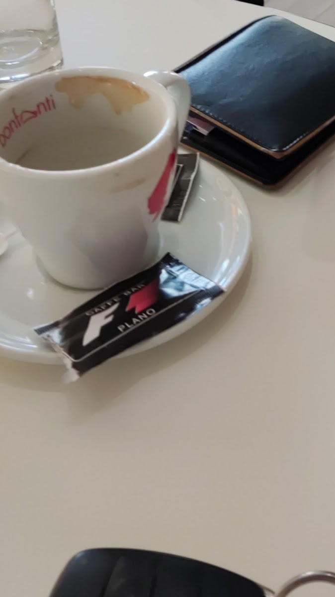 Cafe F1-5