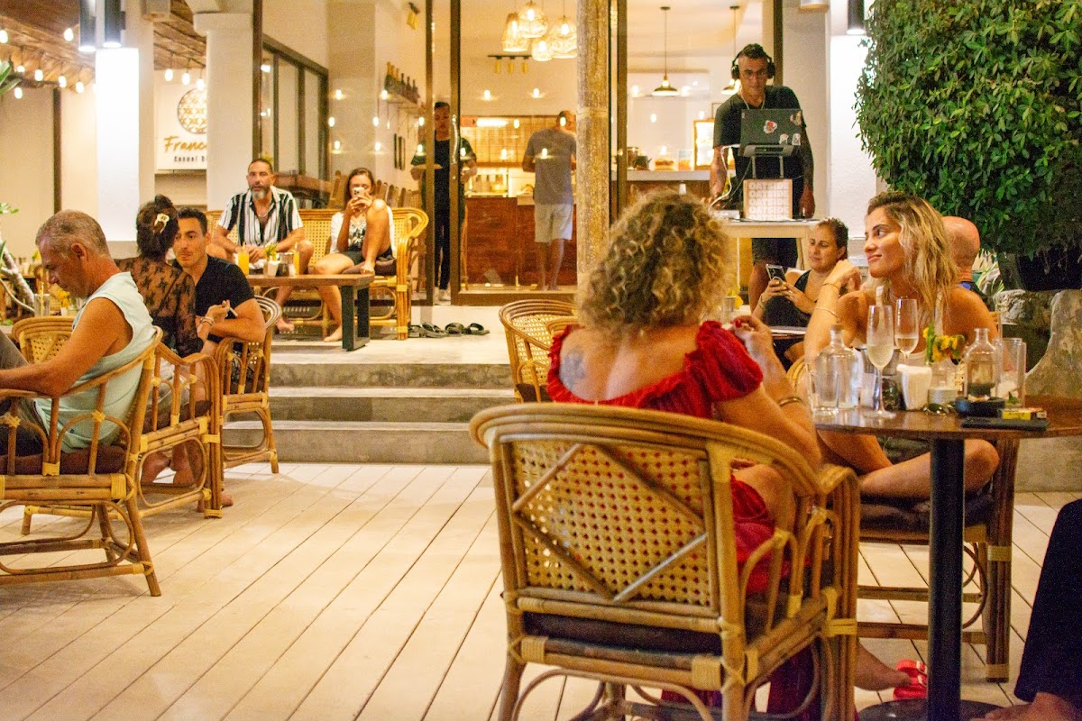 Cafe Francesca - Kitchen | Bar | Coffee