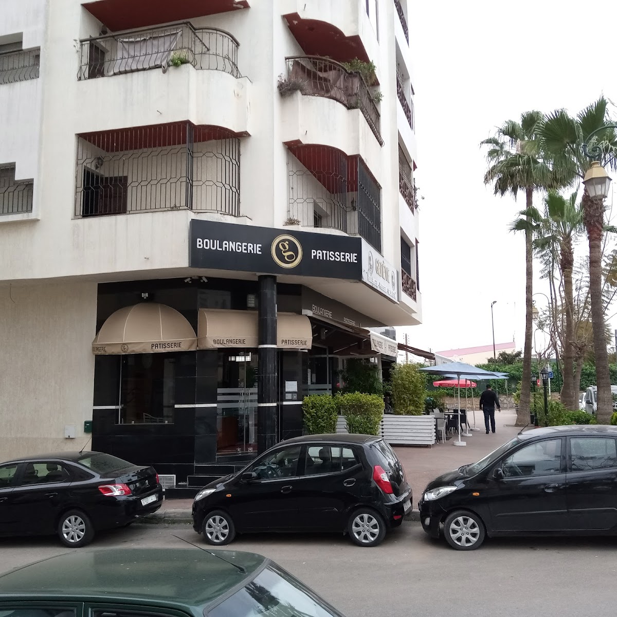 Cafe Geneve
