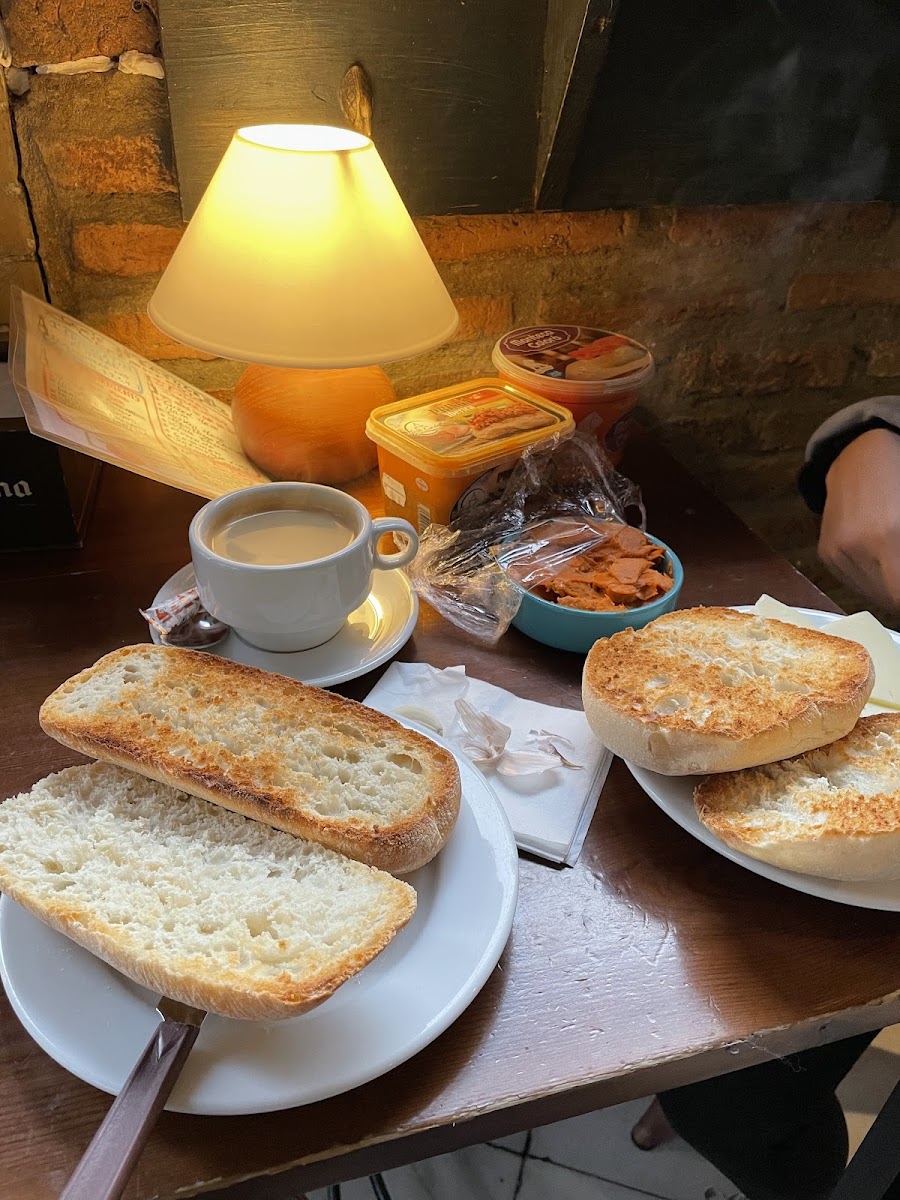Cafe Hercules-5