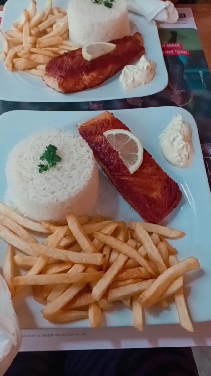 Cafe Inn-2