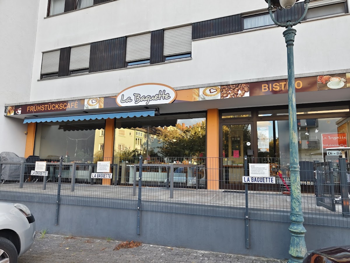 Café La Baguette