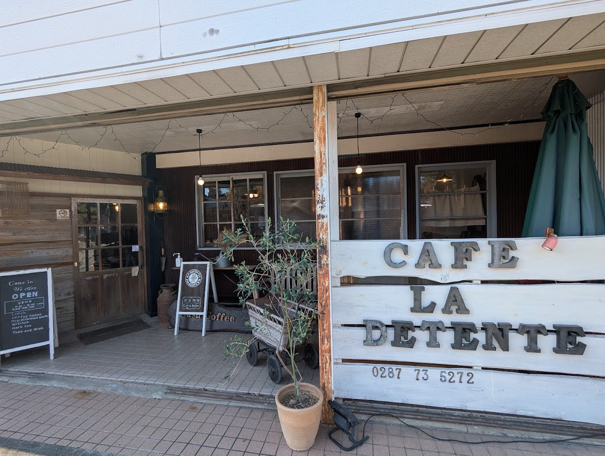 Cafe La Detente