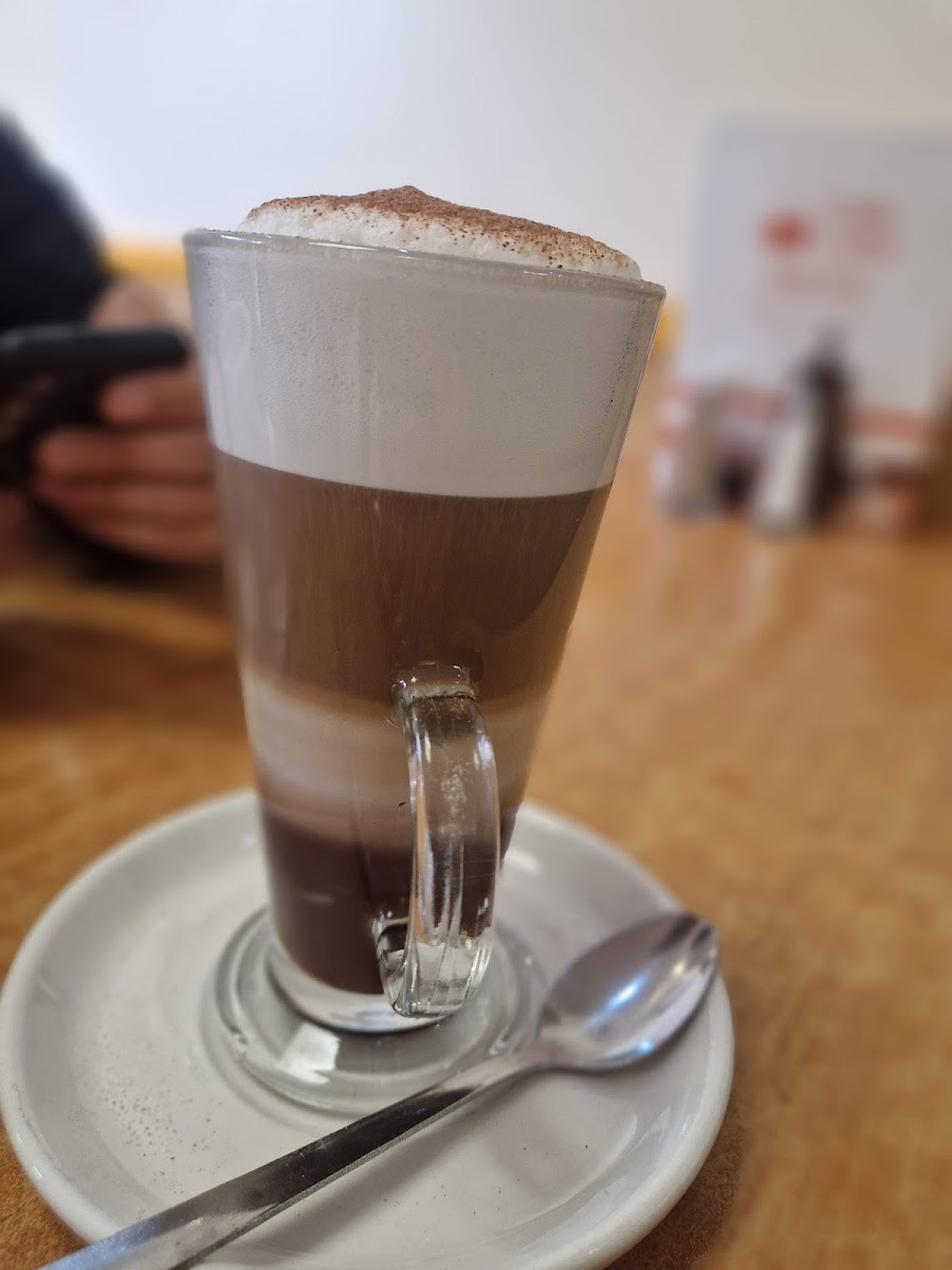 Cafe Latte-3