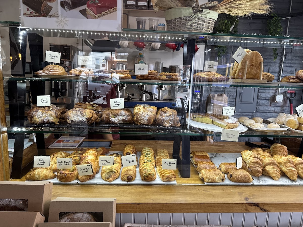 Cafe Madelaine