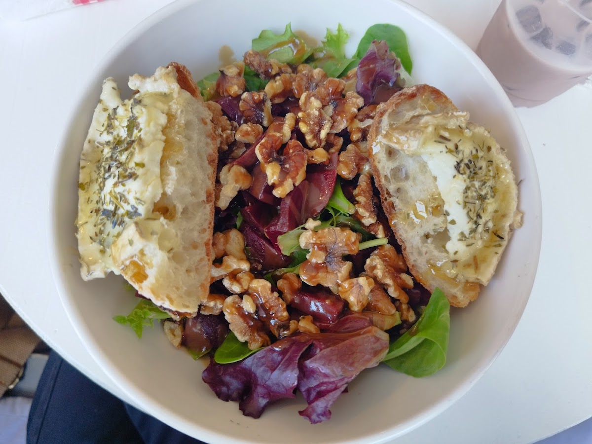Cafe Madelaine-9