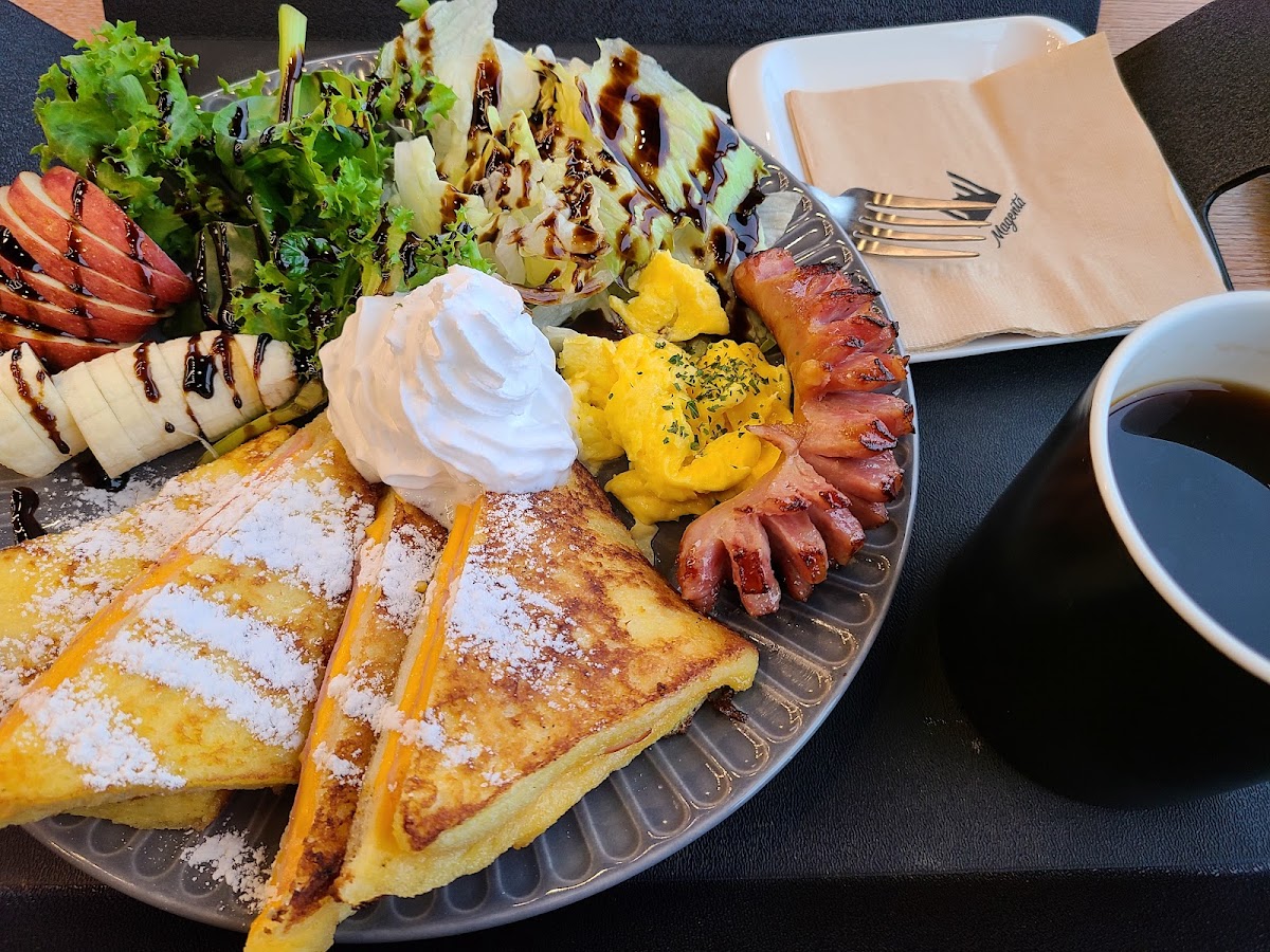 Cafe Majenta-5