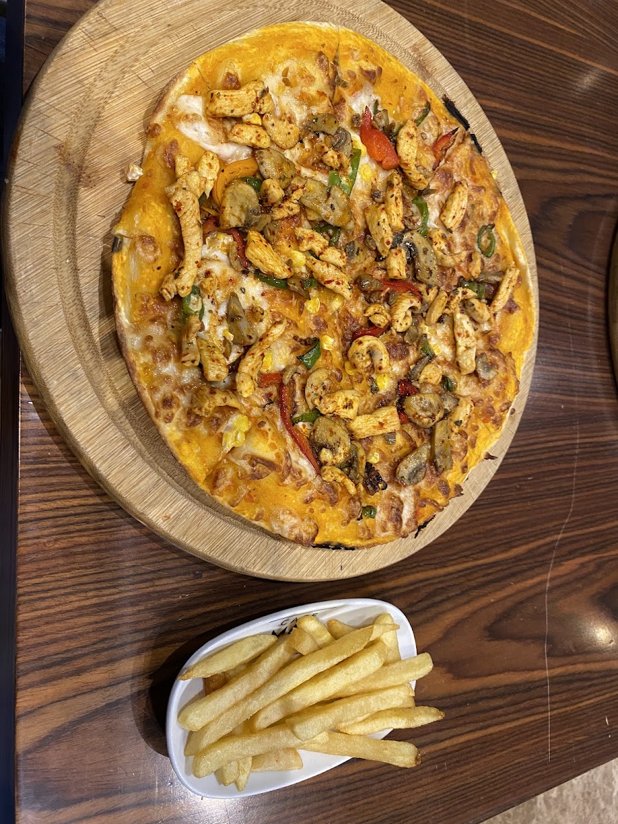 Cafe Mazi Lounge-9