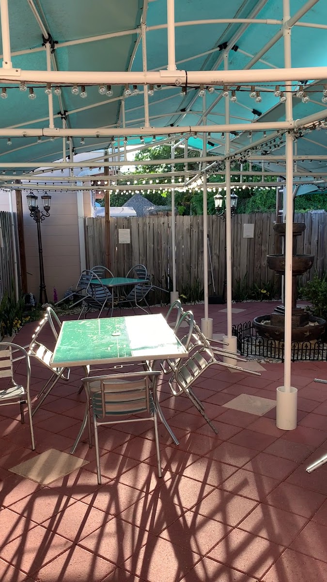 Cafe Monte Carlo-2