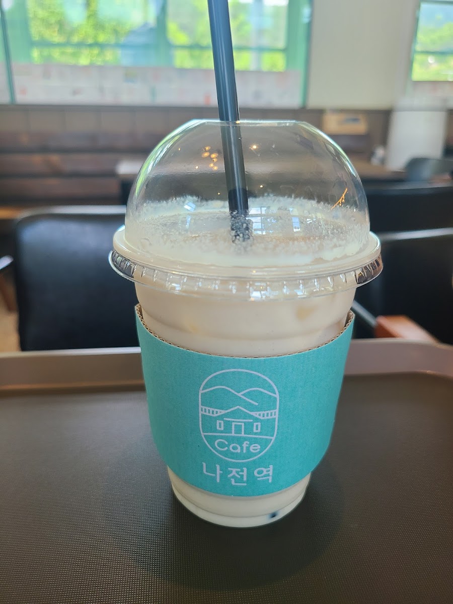 Cafe Najeon Station-5