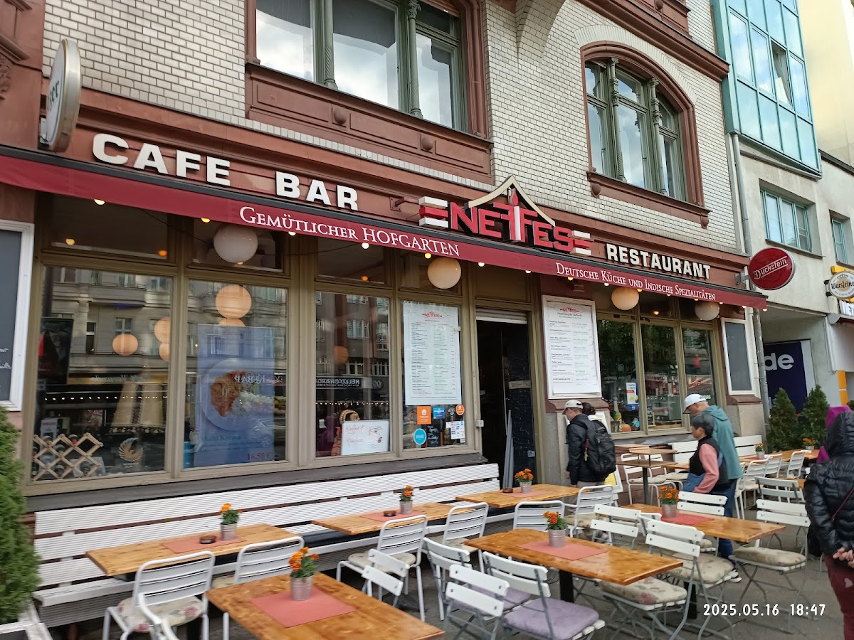 Café Neffes