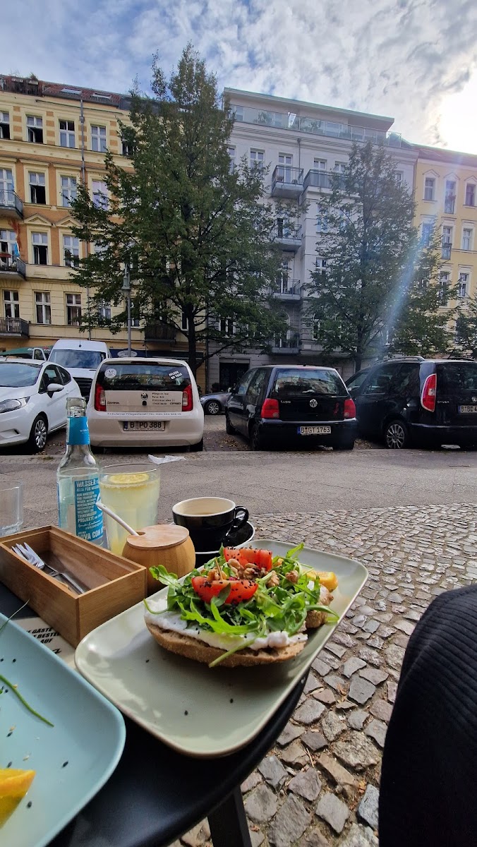 Cafe Neue Liebe-7