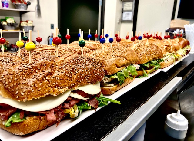 Cafe On The Dl-2