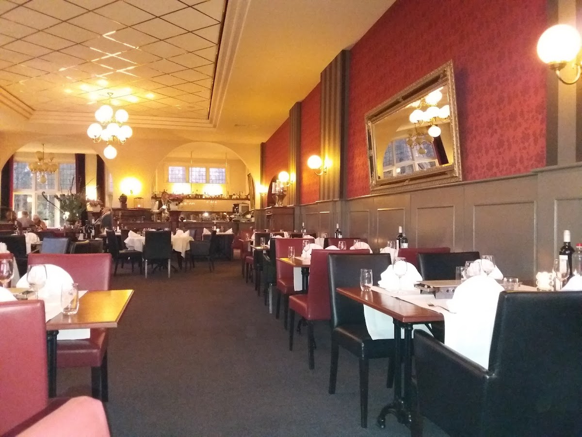 Cafe-Restaurant Dolphia V.o.f.
