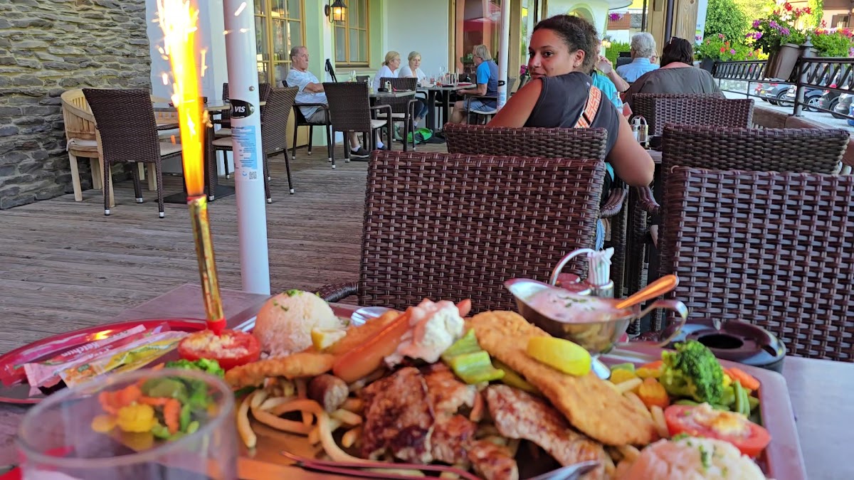 Cafe Restaurant Lavie-2