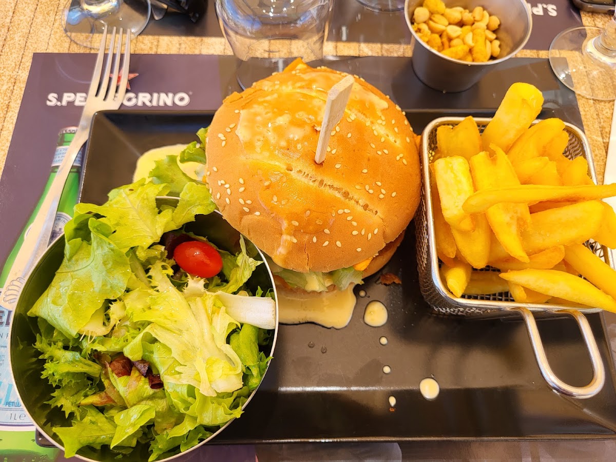 Café Rosa - Bonheur Restaurant-6