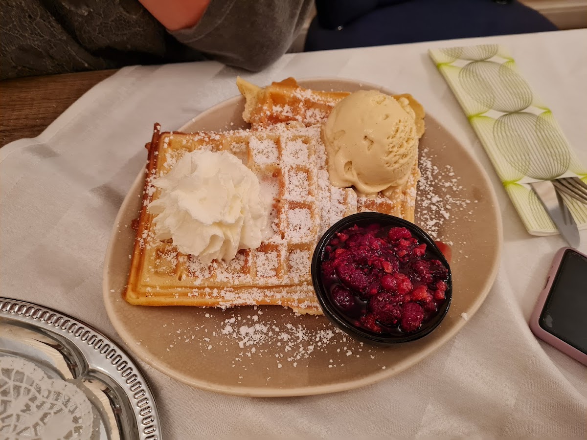 Café Sahne-7