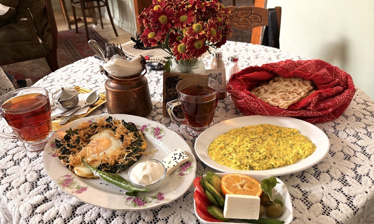 Cafe Tehroon-4