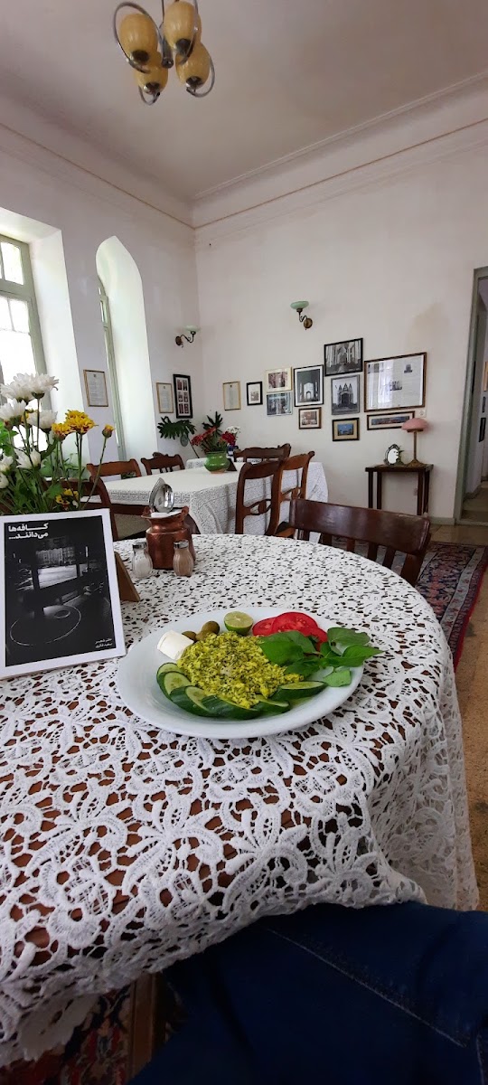 Cafe Tehroon-6