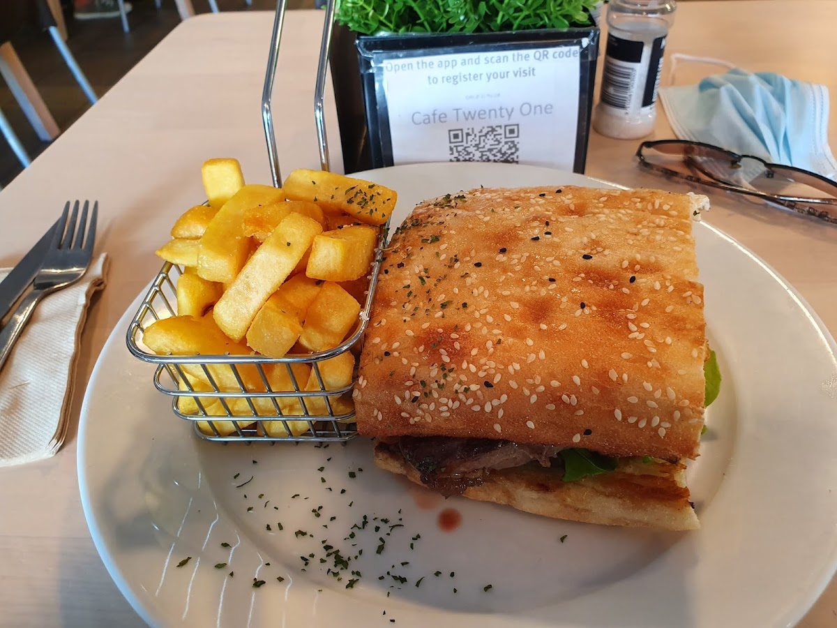 Cafe Twenty One-4